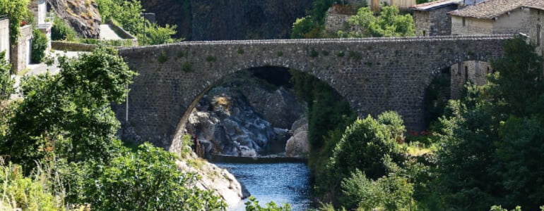 Activities, Burzet France