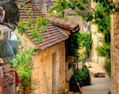 Saint-Laurent-sur-Manoire, Nouvelle-Aquitaine – Enseignante Nolwenn